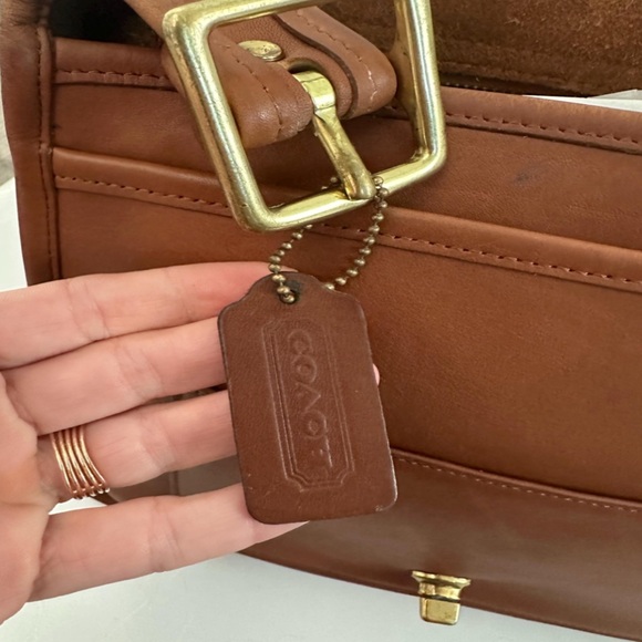 Vintage coach stewardesses bag. British tan. Made in USA - Picture 5 of 12